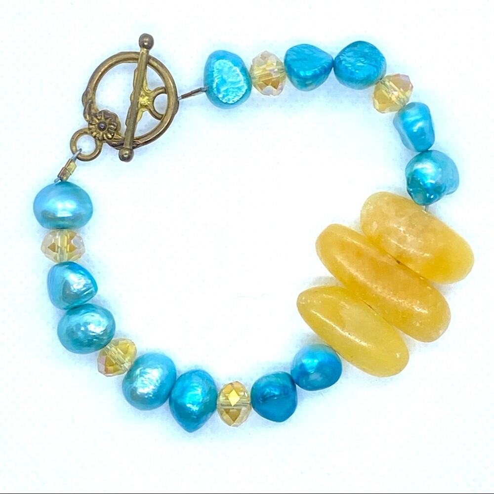 Iridescent Aqua Turquoise Freshwater Pearls faceted bead polished stone bracelet